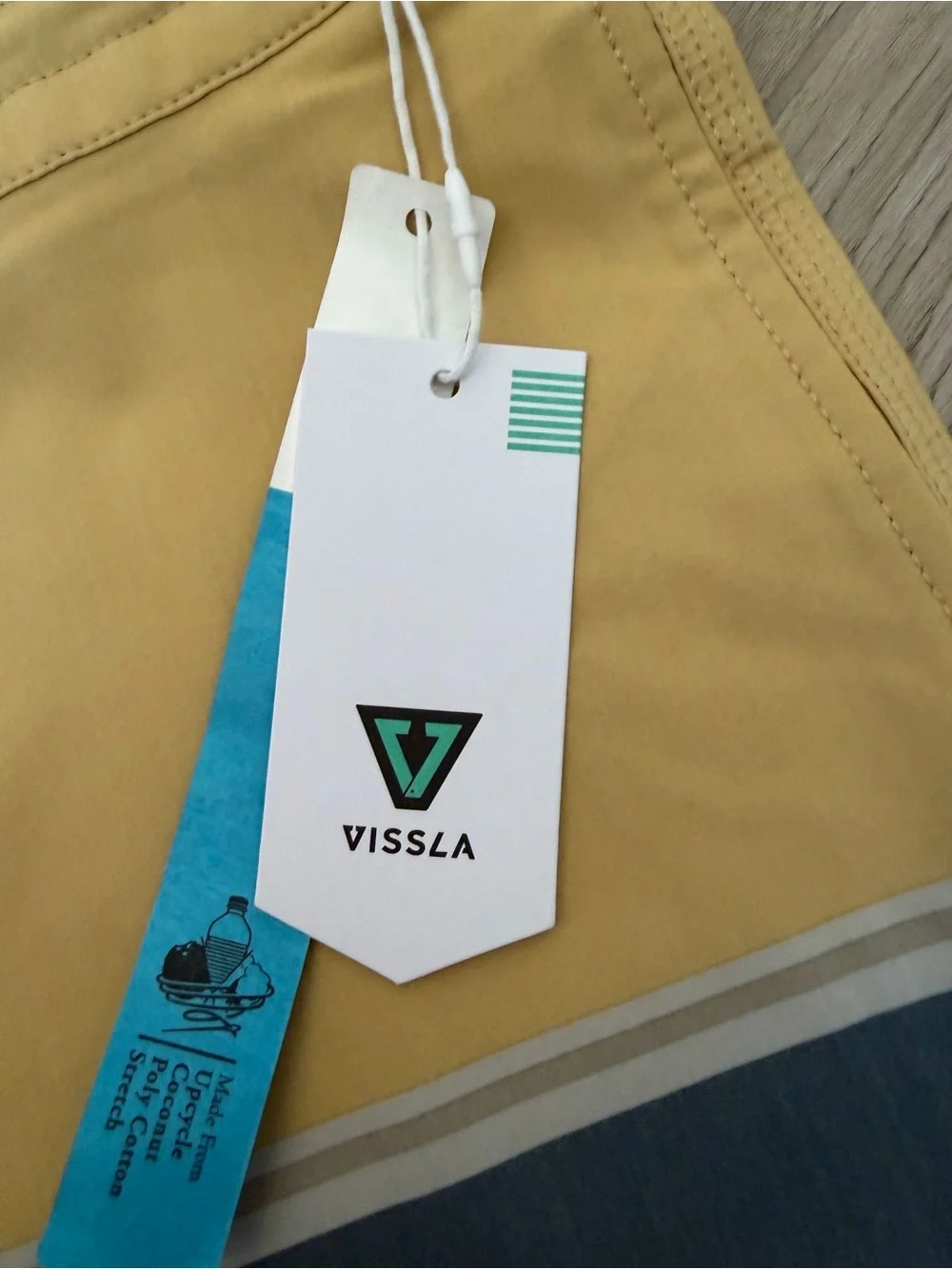 Vissla Retro inspired Men’s Free Lap Stripped Boardshorts NWT